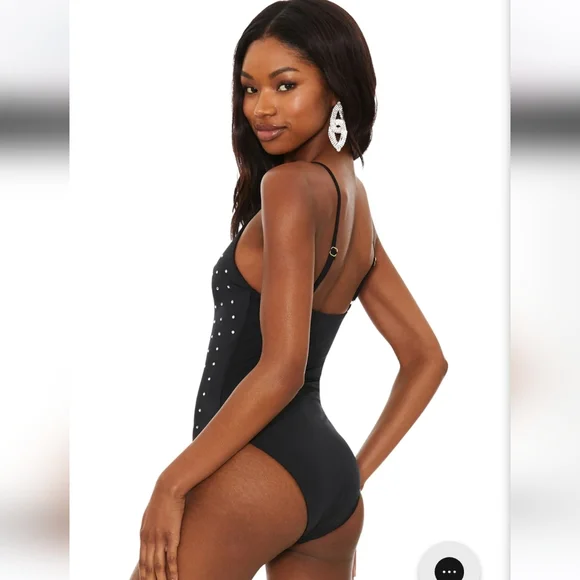 Beach riot one piece swimsuit - Picture 3 of 7